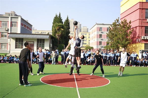 青春&ldquo;篮&rdquo;不住 梦想&ldquo;投&rdquo;不停&mdash;&mdash;咸阳市高新一中高中部篮球联赛圆满落幕