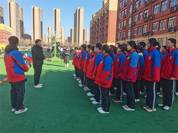 展技能风采 绘成长画卷&mdash;&mdash;咸阳市高新一中初中部开展综合组技能展示活动