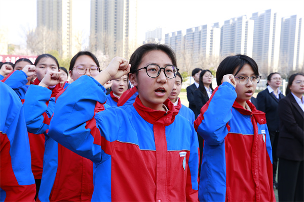百日厉兵酬壮志 少年拼搏铸华章&mdash;&mdash;咸阳市高新一中2026届中考百日誓师大会圆满举行