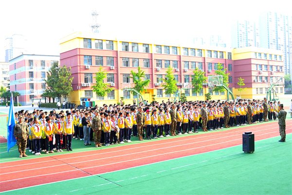 寻迹大秦军魂 感悟千古长安&mdash;&mdash;咸阳市高新一中小学部举办六年级研学实践活动