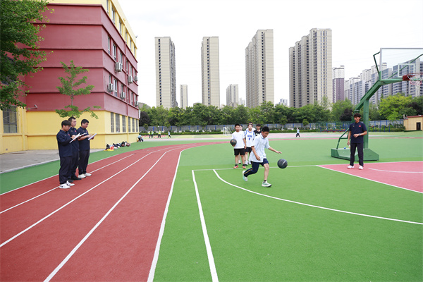 逐梦赛场，绽放芳华&mdash;&mdash;咸阳市高新一中体育校队汇报课圆满举行
