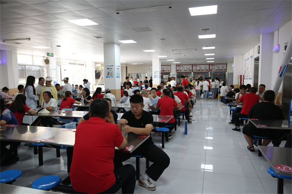 xHE7A0990 (16).jpg