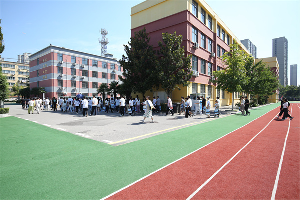 xHE7A0990 (13).jpg