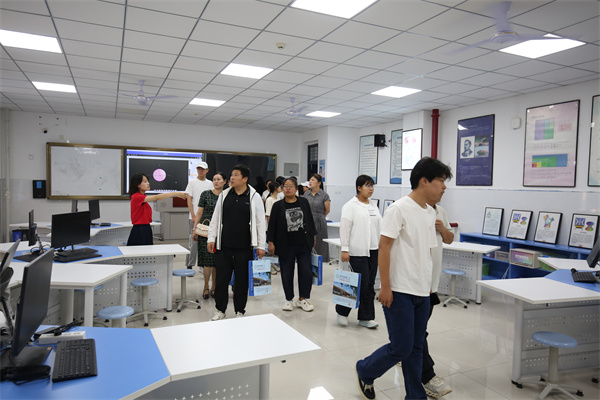 xHE7A0990 (8).jpg